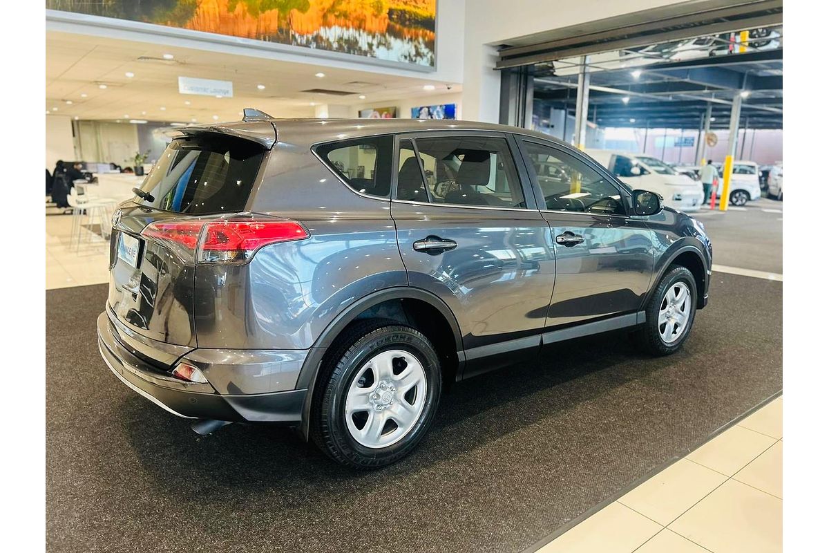 2018 Toyota RAV4 GX ZSA42R