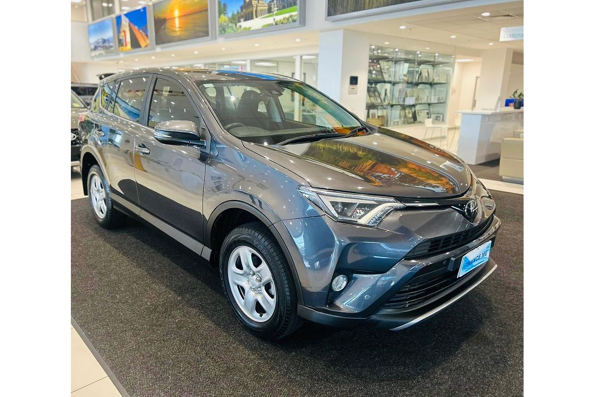 2018 Toyota RAV4 GX ZSA42R