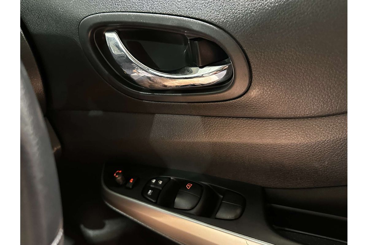 2022 Nissan Navara ST D23 4X4
