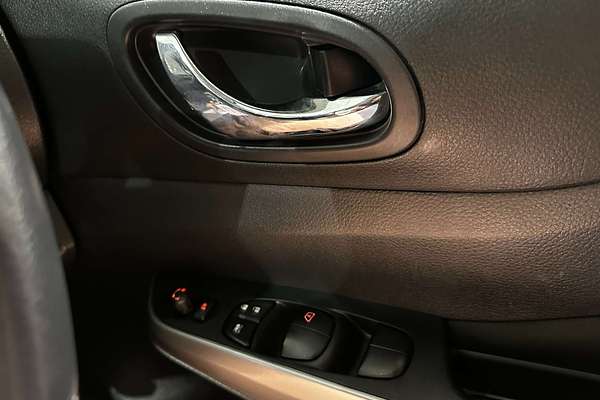 2022 Nissan Navara ST D23 4X4