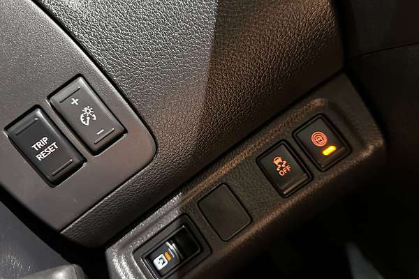 2022 Nissan Navara ST D23 4X4