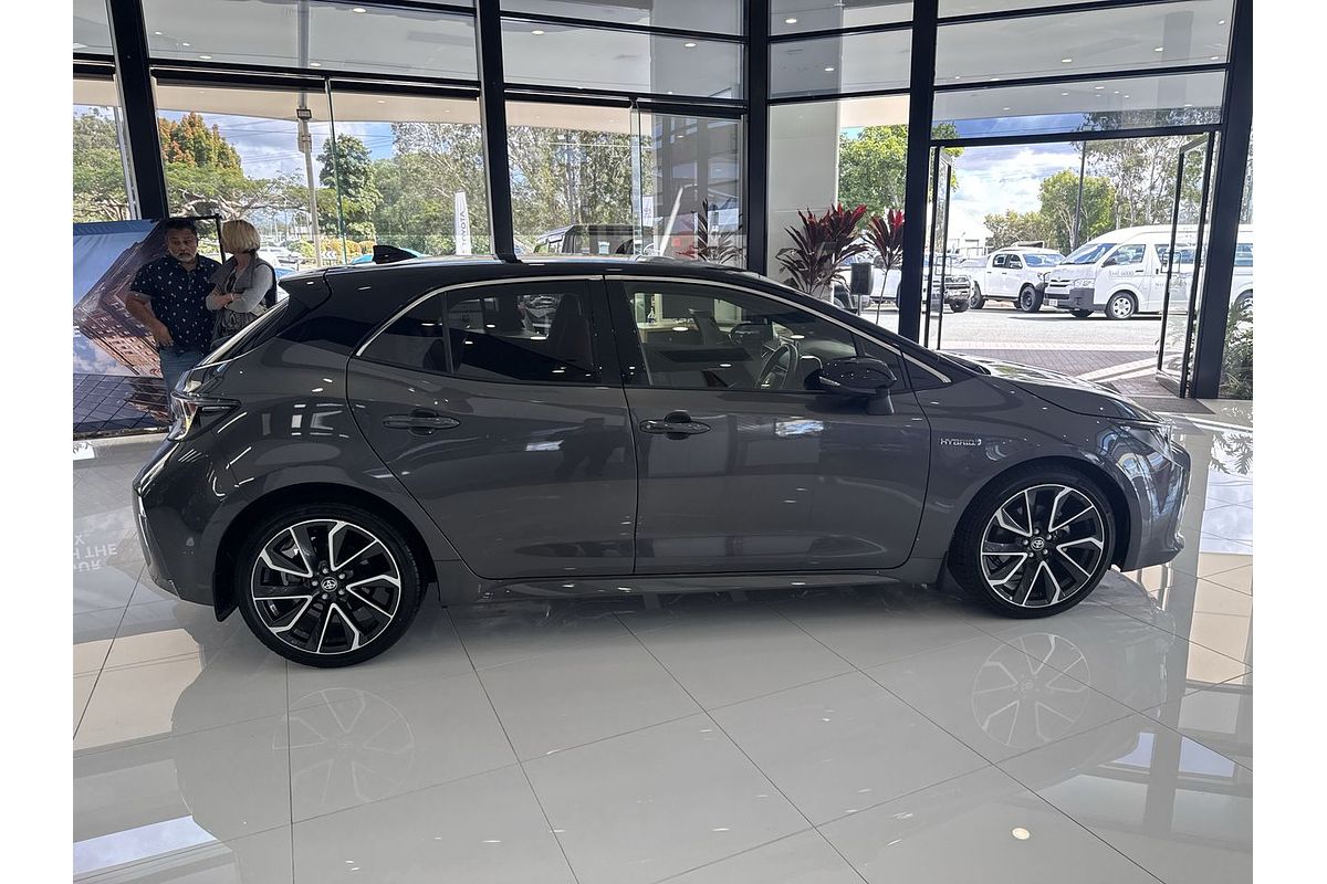 2022 Toyota Corolla ZR Hybrid ZWE211R