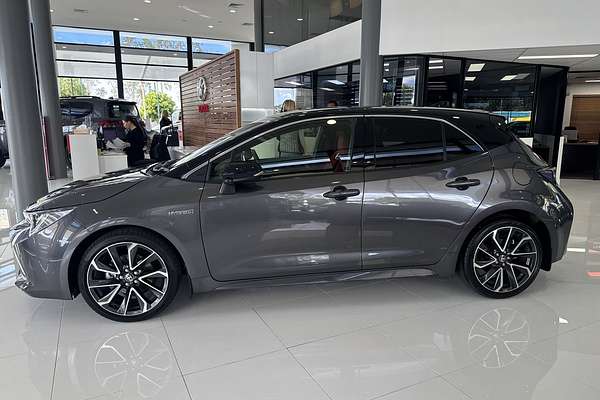 2022 Toyota Corolla ZR Hybrid ZWE211R