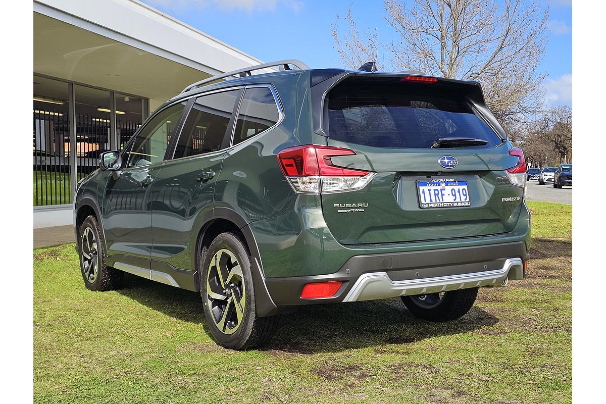 2025 Subaru Forester 2.5i-S S5