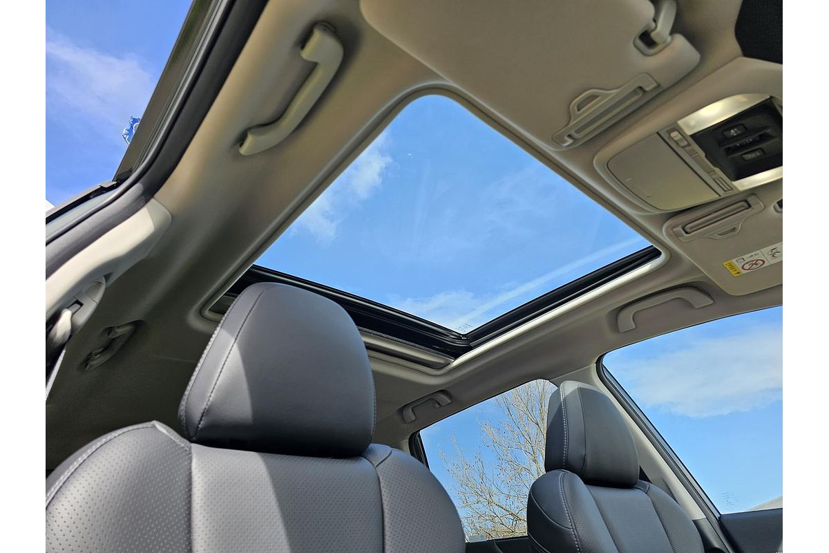 2025 Subaru Forester 2.5i-S S5