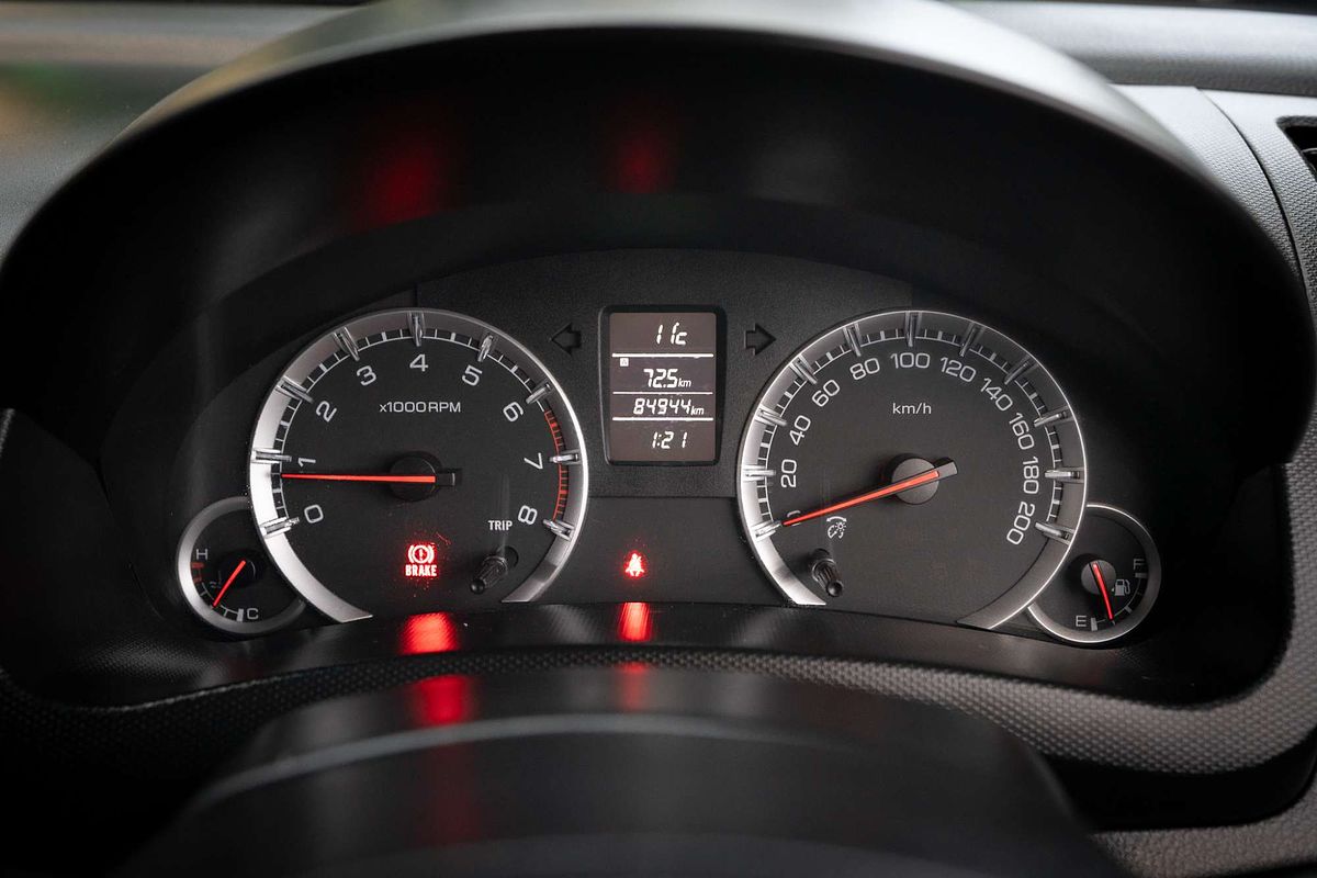 2015 Suzuki Swift GL Navigator FZ