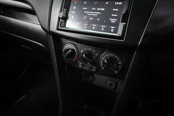 2015 Suzuki Swift GL Navigator FZ