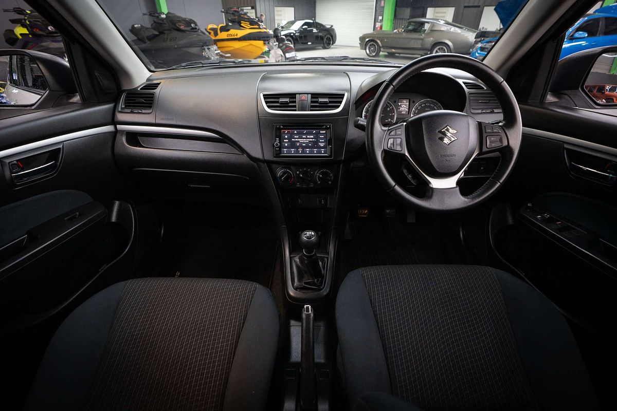 2015 Suzuki Swift GL Navigator FZ