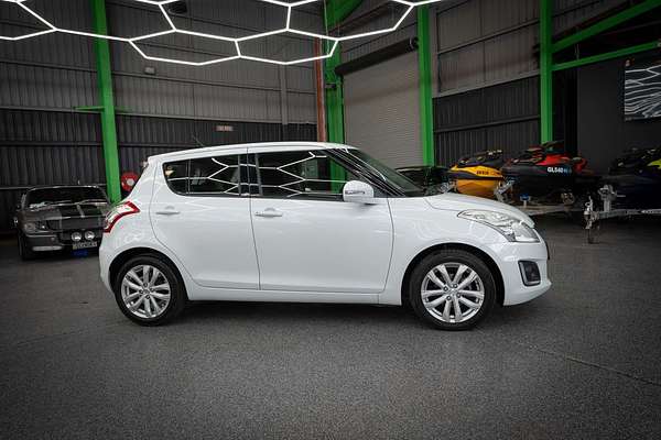 2015 Suzuki Swift GL Navigator FZ