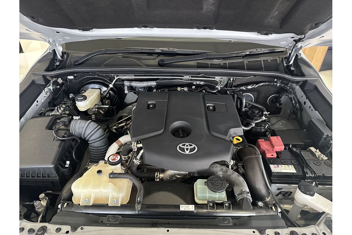2023 Toyota Hilux SR GUN126R 4X4
