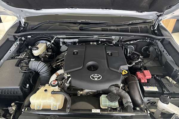 2023 Toyota Hilux SR GUN126R 4X4