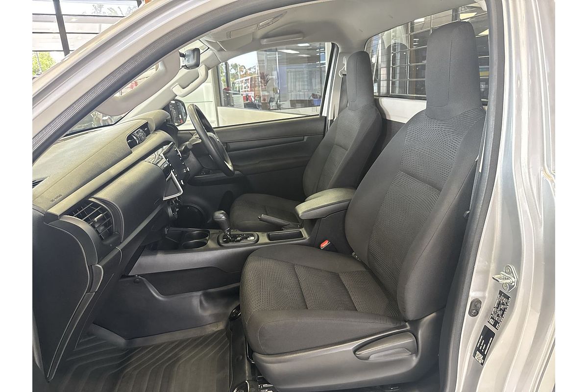 2023 Toyota Hilux SR GUN126R 4X4