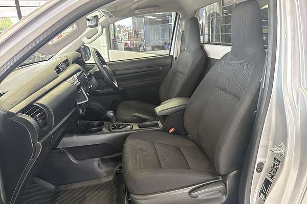 2023 Toyota Hilux SR GUN126R 4X4