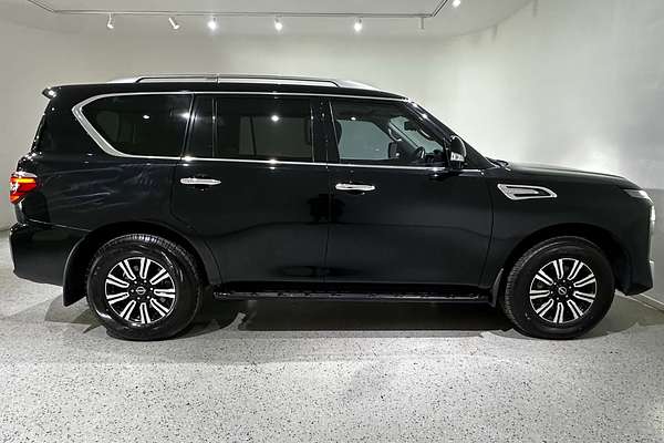 2022 Nissan Patrol Ti-L Y62