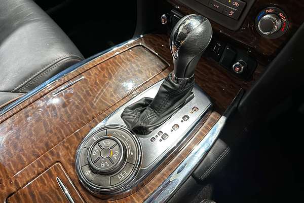 2022 Nissan Patrol Ti-L Y62
