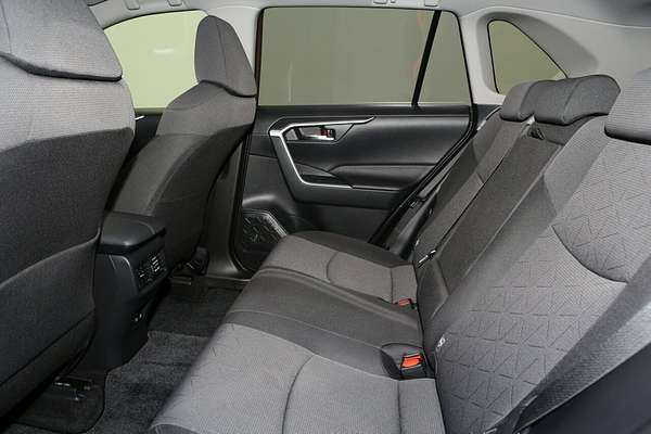 2022 Toyota RAV4 GXL MXAA52R