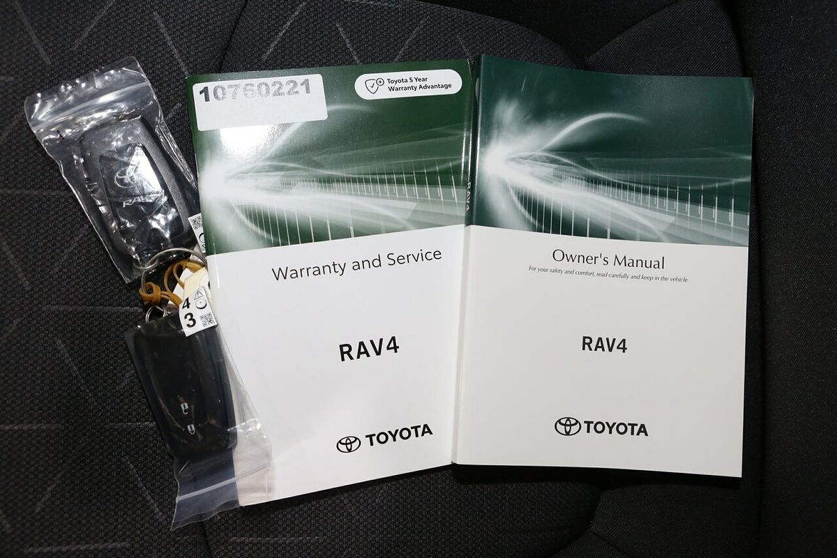 2022 Toyota RAV4 GXL MXAA52R