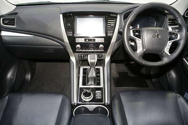 2024 Mitsubishi Pajero Sport Exceed QG