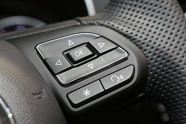 2024 MG ZS Excite AZS1