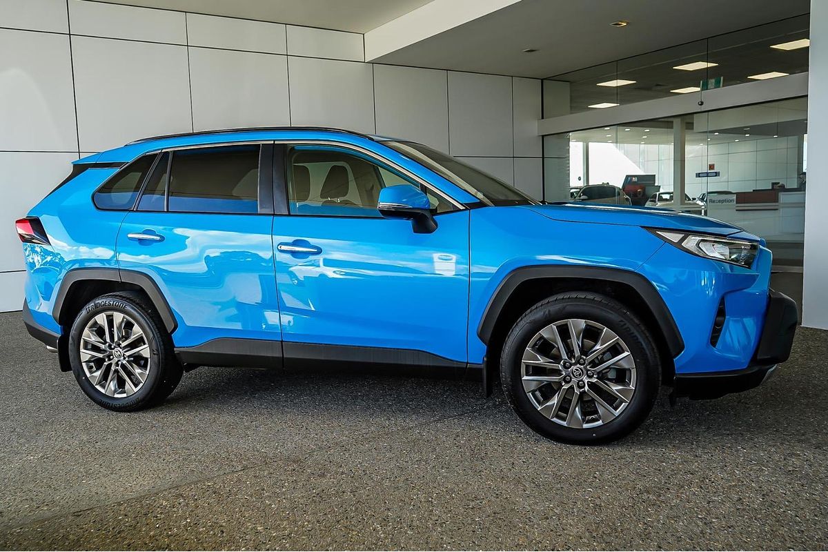 2019 Toyota RAV4 Cruiser MXAA52R