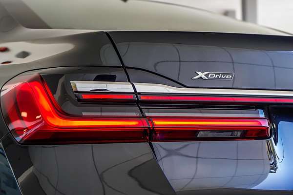 2021 BMW 7 Series 750i xDrive G11 LCI