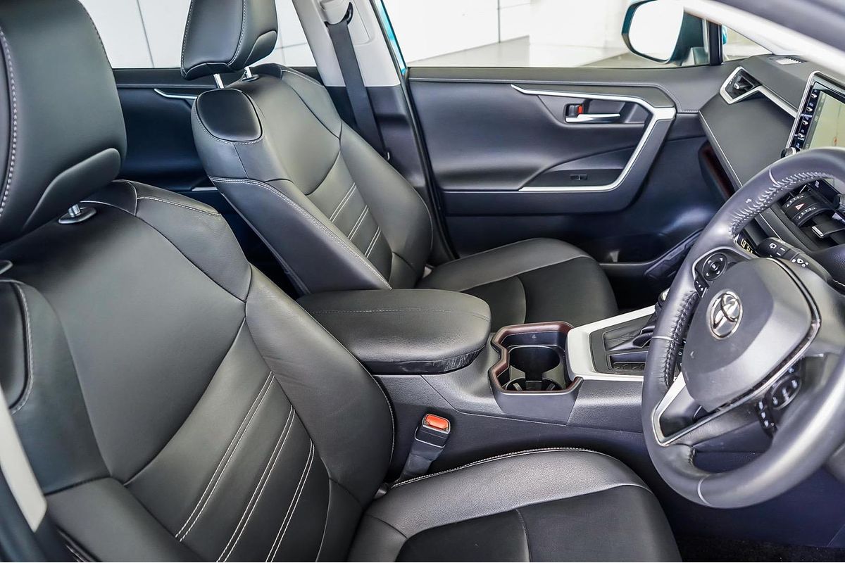 2019 Toyota RAV4 Cruiser MXAA52R