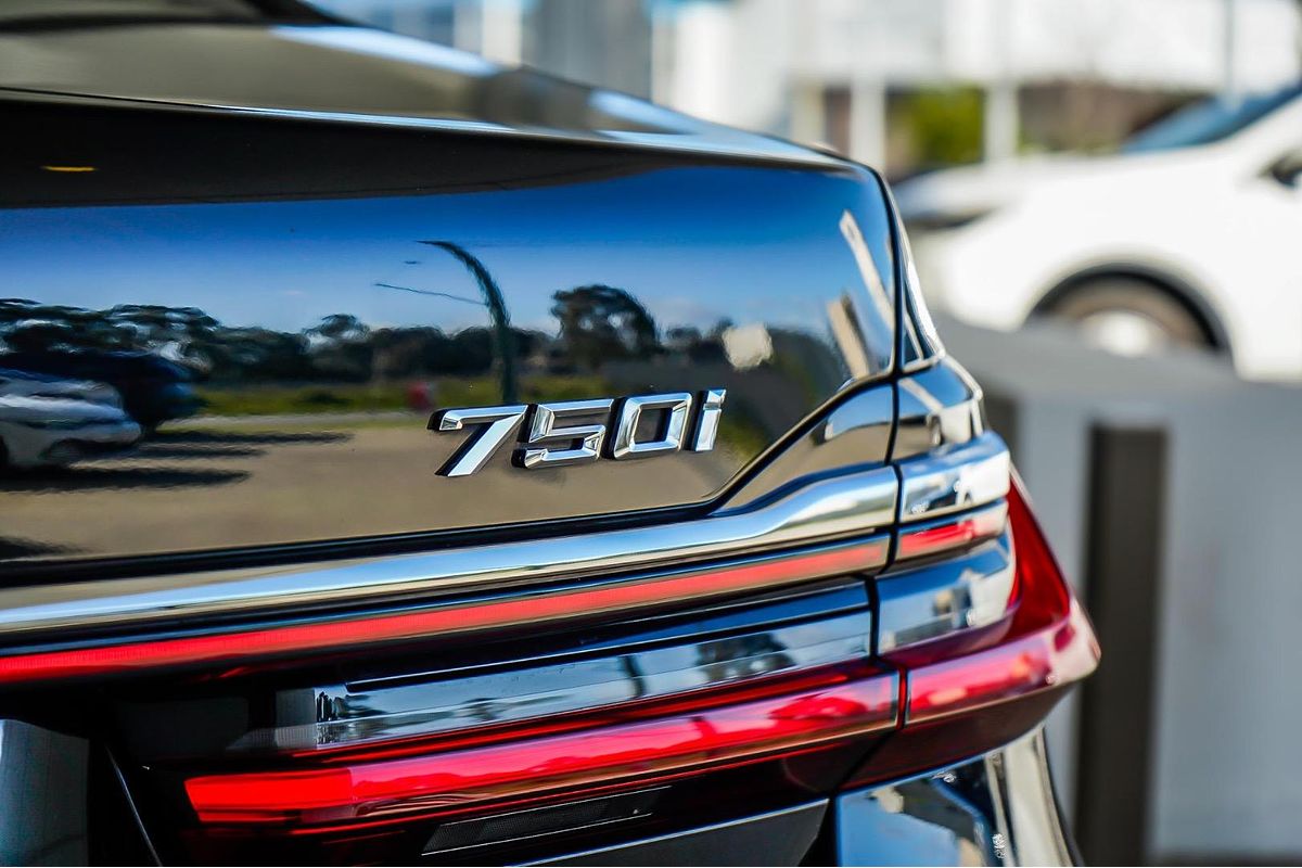 2021 BMW 7 Series 750i xDrive G11 LCI