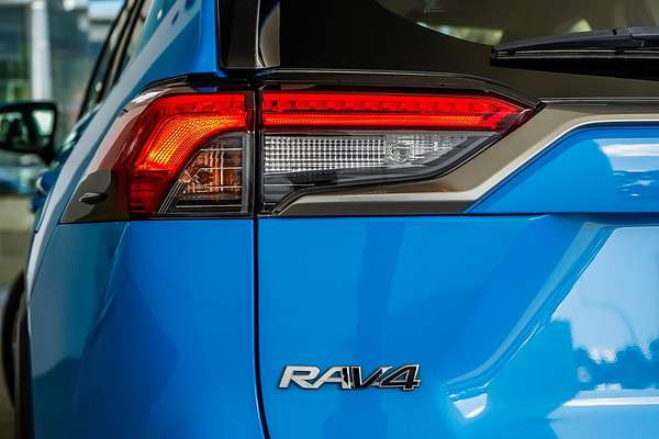2019 Toyota RAV4 Cruiser MXAA52R