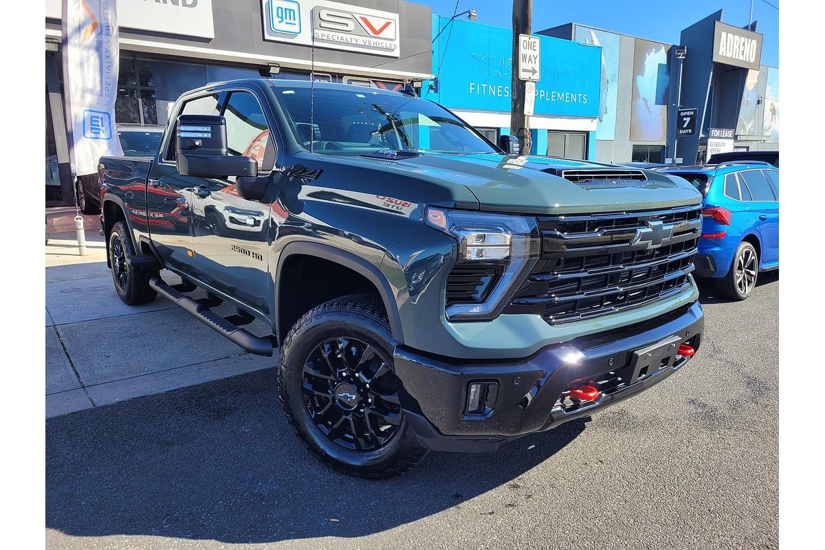 2025 Chevrolet Silverado HD LTZ Premium W/Tech Pack T1 4X4