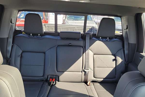 2025 Chevrolet Silverado HD LTZ Premium W/Tech Pack T1 4X4