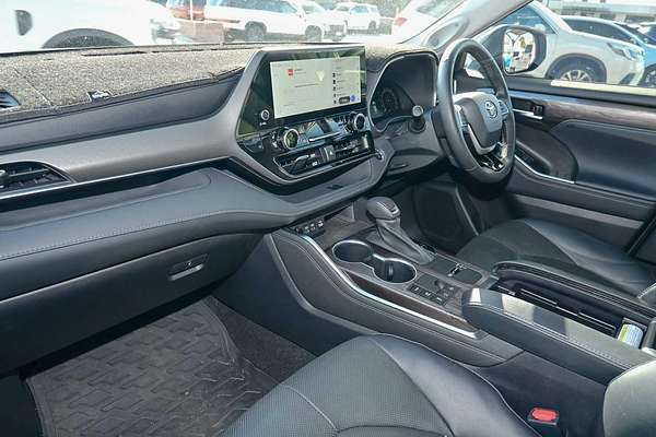 2023 Toyota Kluger Grande AXUH78R