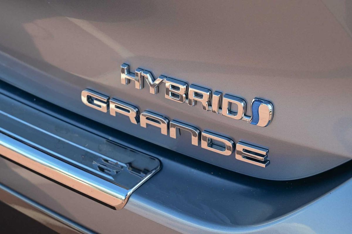 2023 Toyota Kluger Grande AXUH78R