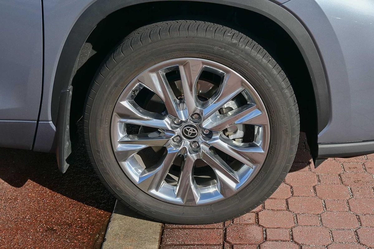 2023 Toyota Kluger Grande AXUH78R