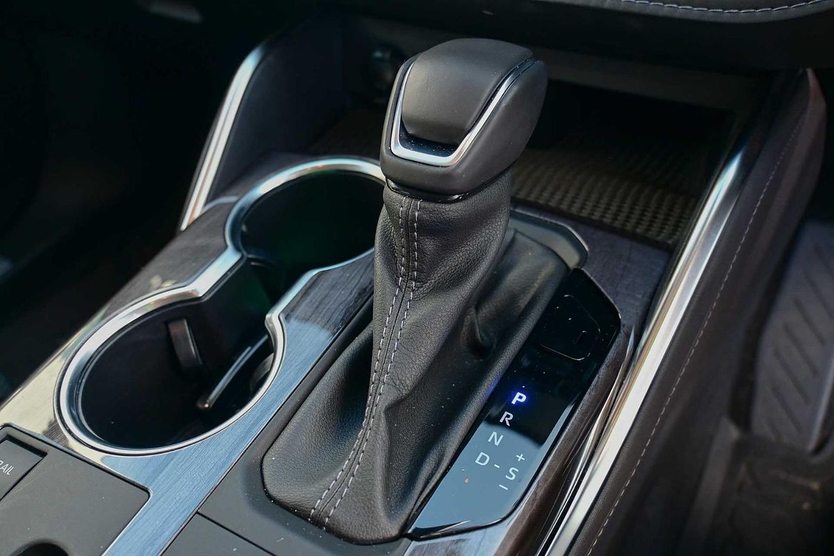 2023 Toyota Kluger Grande AXUH78R