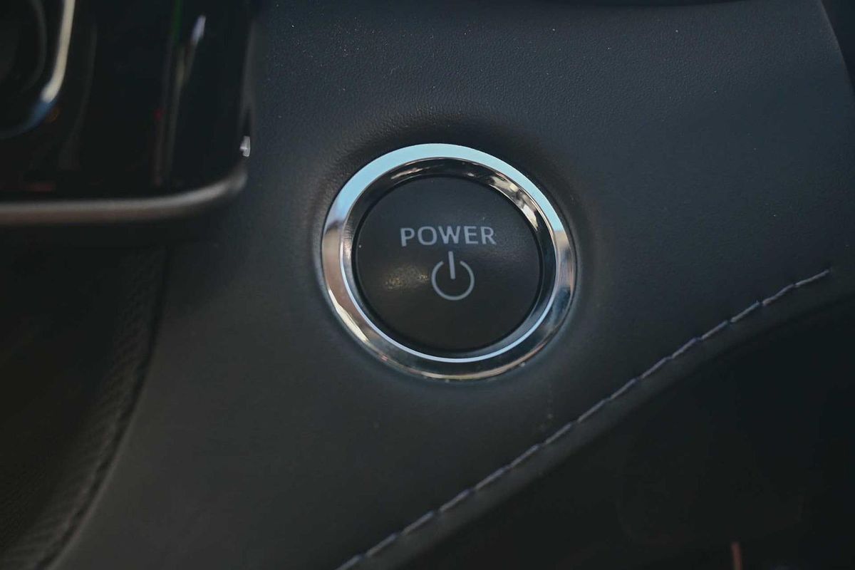 2023 Toyota Kluger Grande AXUH78R
