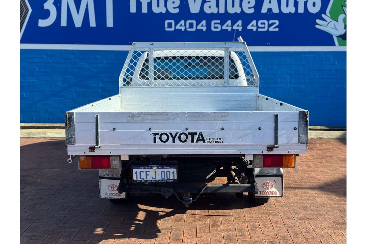 2005 Toyota Hilux Workmate TGN16R Rear Wheel Drive