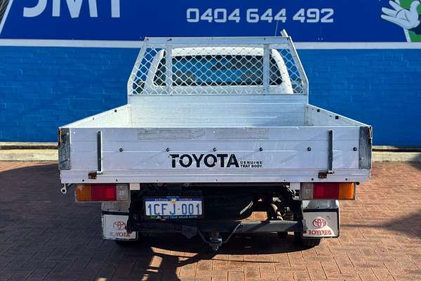 2005 Toyota Hilux Workmate TGN16R Rear Wheel Drive