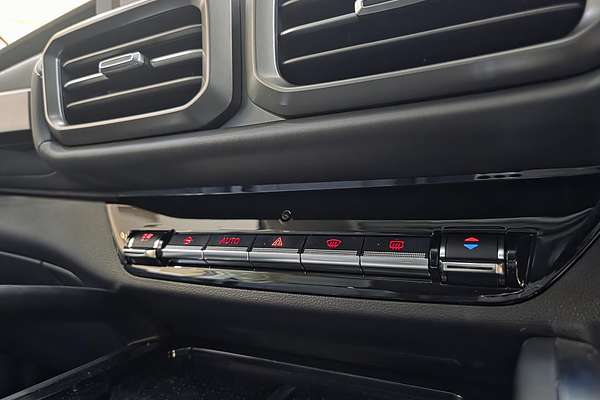 2025 LDV D90 Executive SV9A