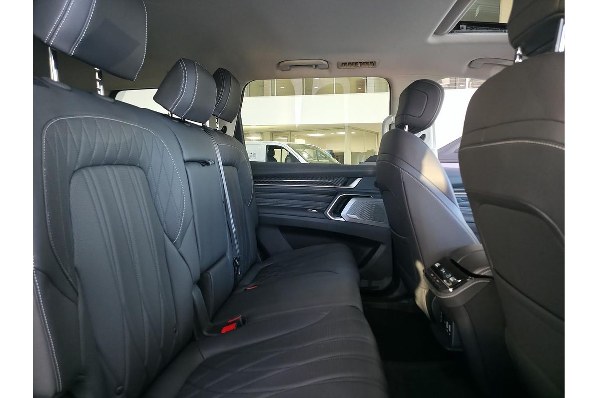 2025 LDV D90 Executive SV9A