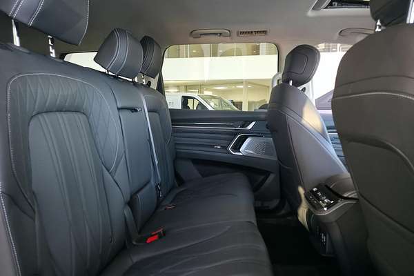 2025 LDV D90 Executive SV9A