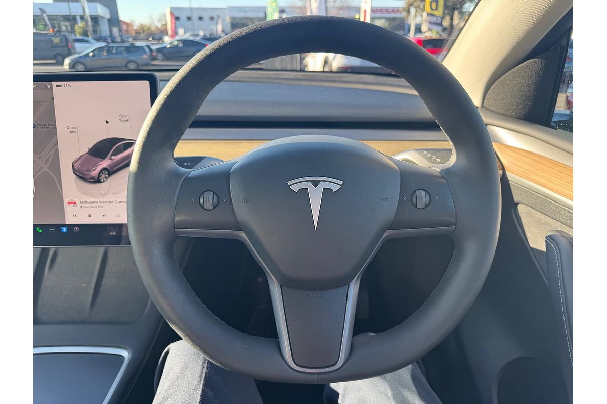 2023 Tesla Model Y Rear-Wheel Drive