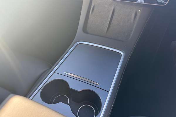 2023 Tesla Model Y Rear-Wheel Drive