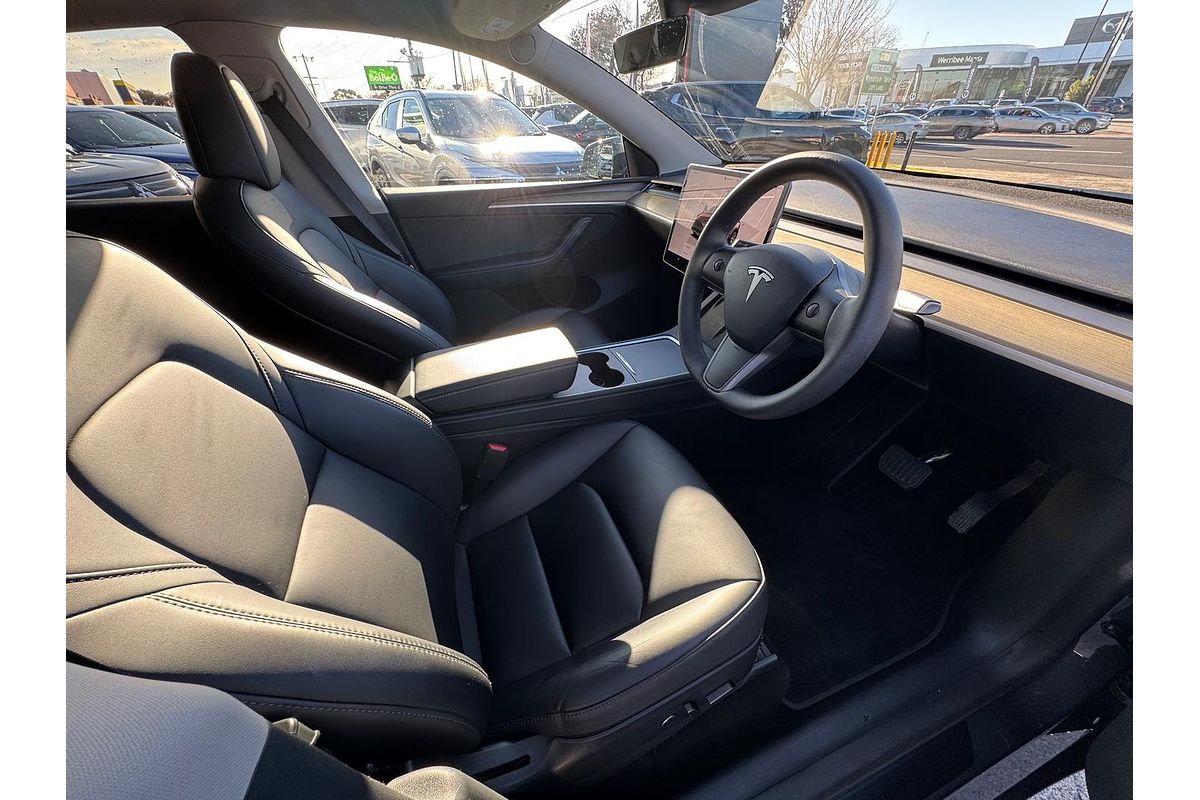 2023 Tesla Model Y Rear-Wheel Drive