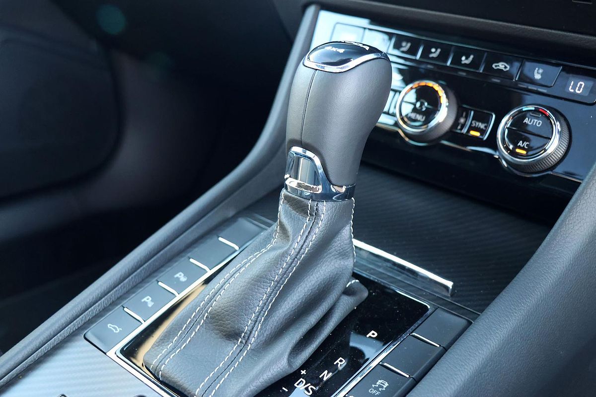 2024 SKODA Superb 206TSI SportLine NP