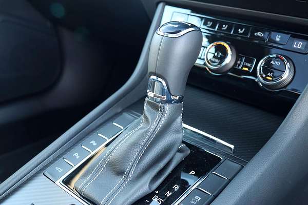 2024 SKODA Superb 206TSI SportLine NP
