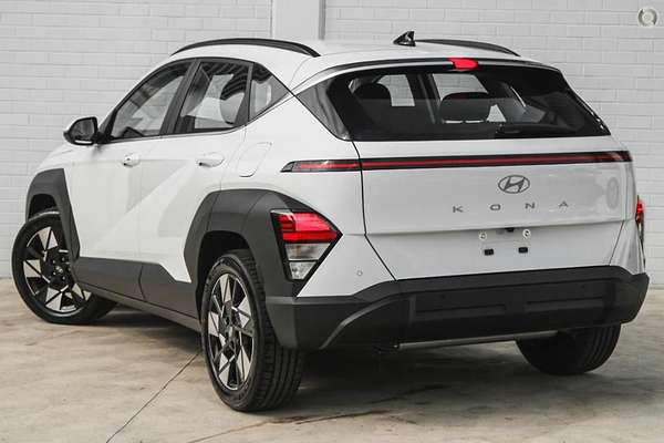 2025 Hyundai Kona  SX2.V3