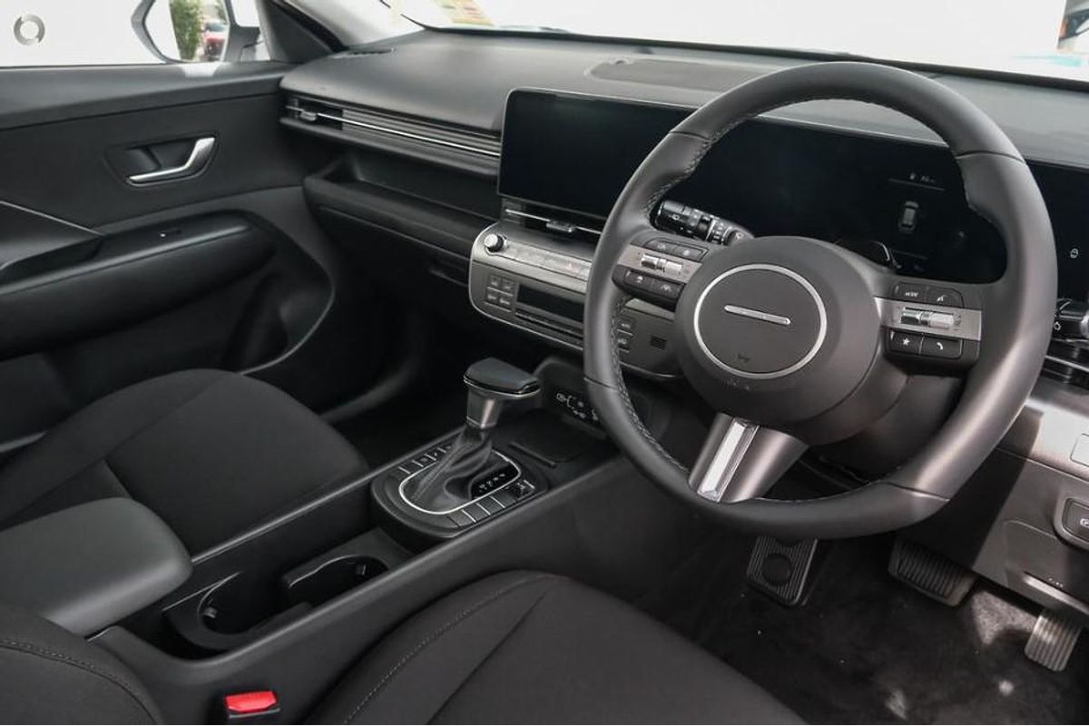 2025 Hyundai Kona  SX2.V3