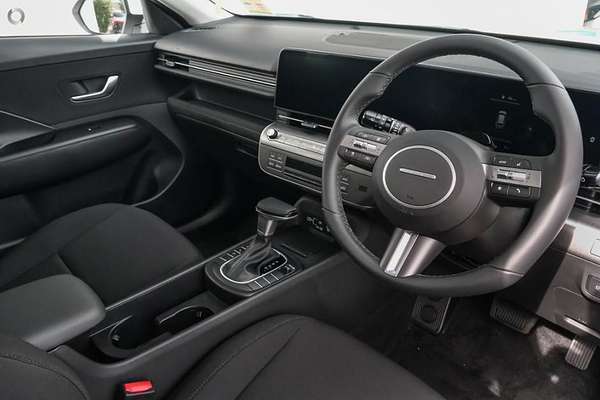 2025 Hyundai Kona  SX2.V3