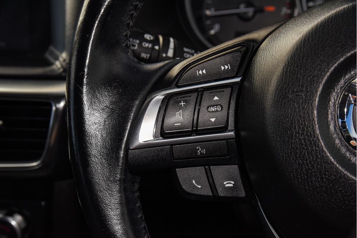 2015 Mazda CX-5 Grand Touring KE Series 2