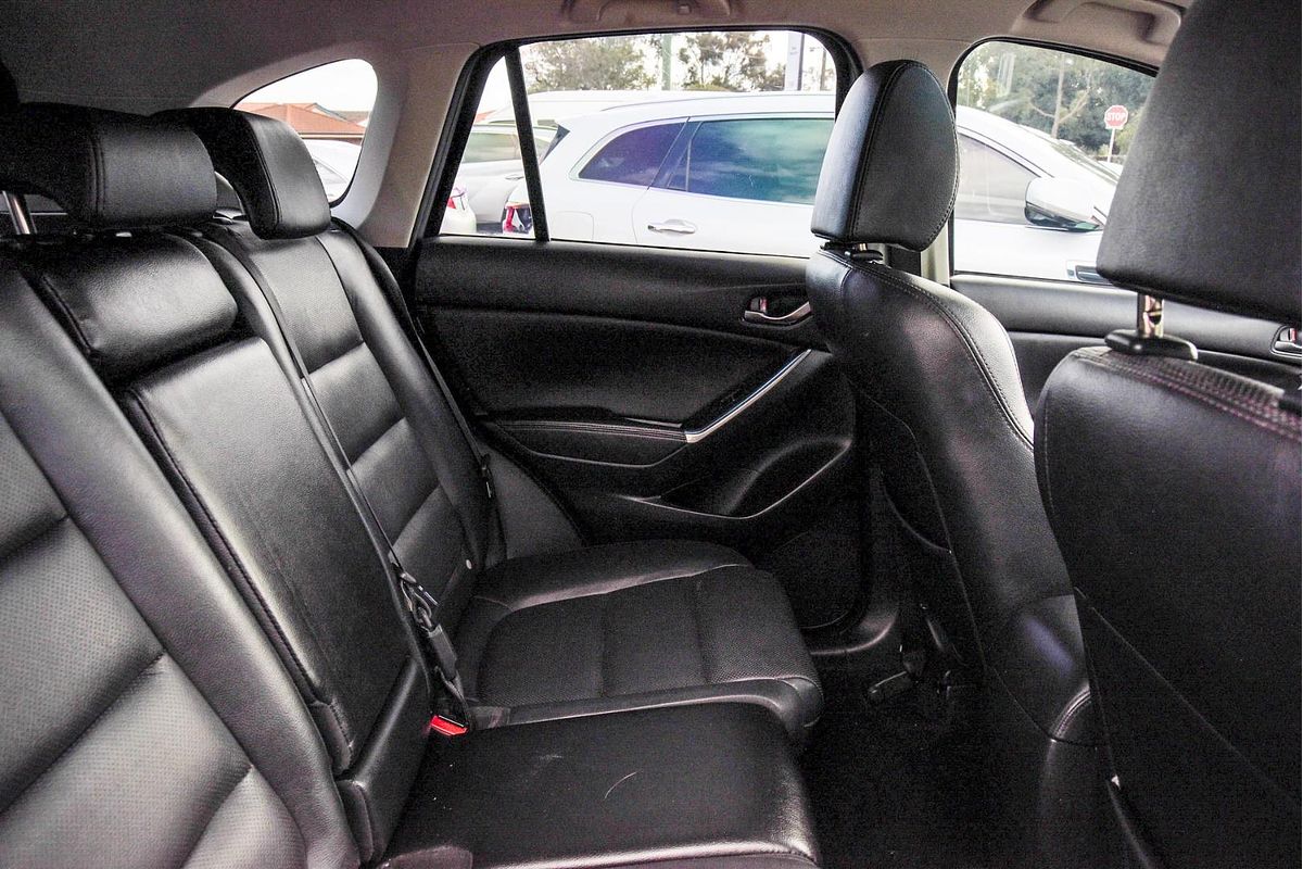 2015 Mazda CX-5 Grand Touring KE Series 2
